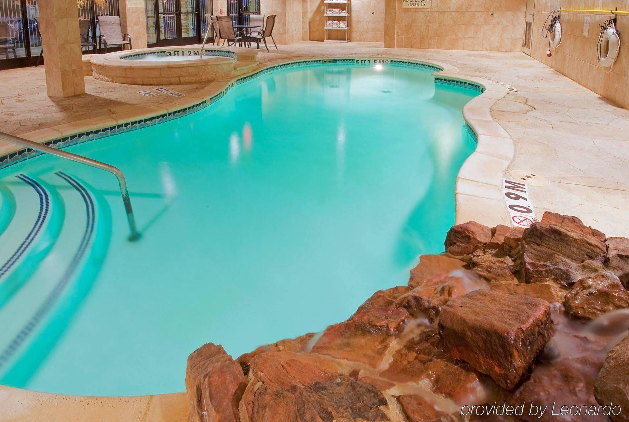 Doubletree By Hilton Fort Worth Fossil Creek Eksteriør billede